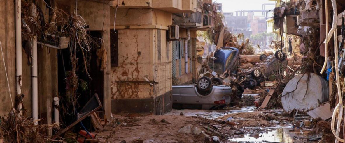  مخاوف من وصول عدد ضحايا الإعصار في درنة إلى 20 ألفًا