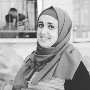 اخلاص ابو زر