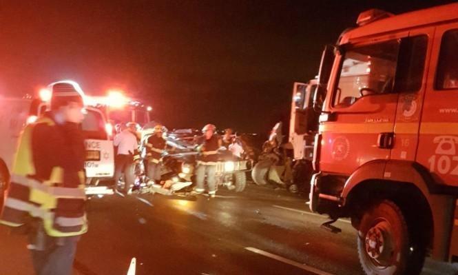مصرع اسرائيليين وإصابة آخرين في حادث طرق في شارع 6