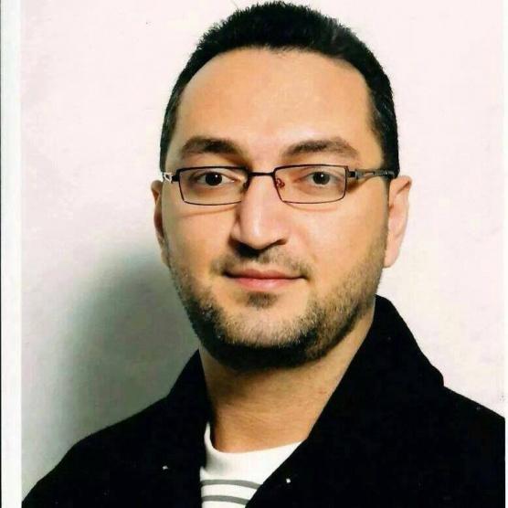 وفاة والد الأسير المقدسي عمر الشريف