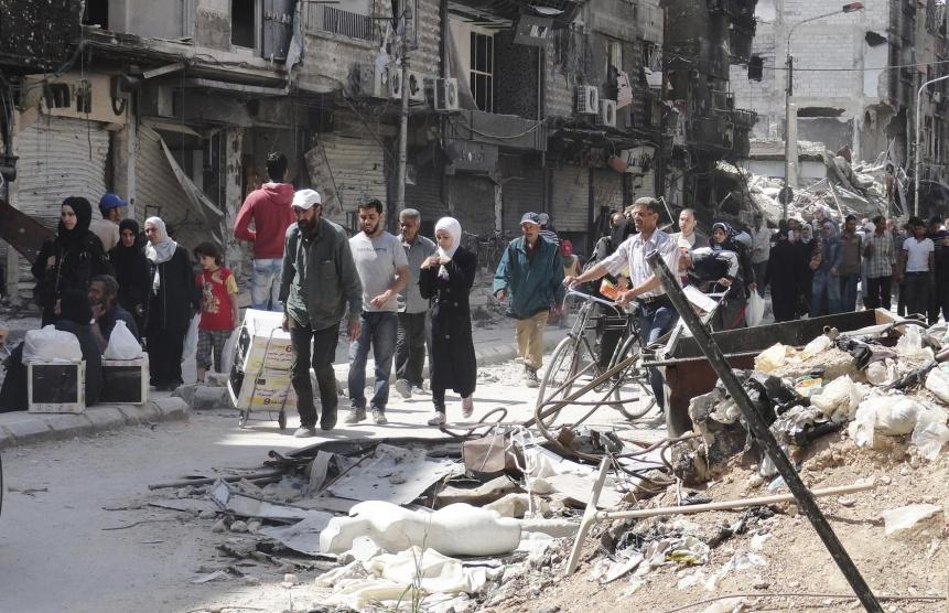 نشطاء: مخيم اليرموك يتعرض لأعمال سرقة ونهب