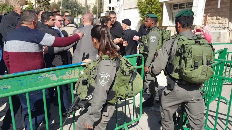 لجنة إسرائيلية تناقش اقتراح قانون منع تصوير جنود الاحتلال