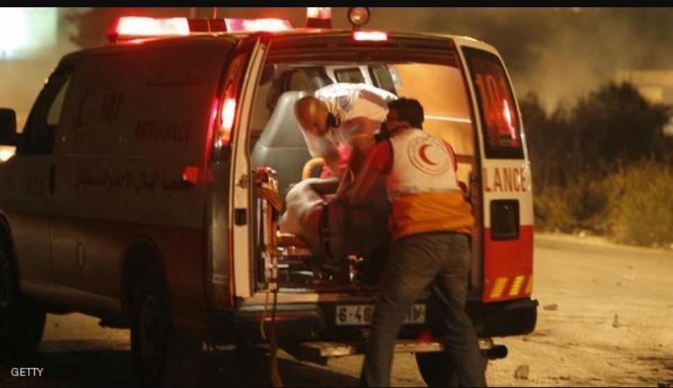 اصابة ٤ مواطنين جراء حادث سير  في الشيوخ شمال الخليل
