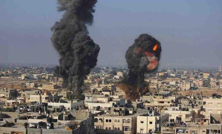 متحدث الاحتلال يتوعد غزة بحرب أشد من 2014