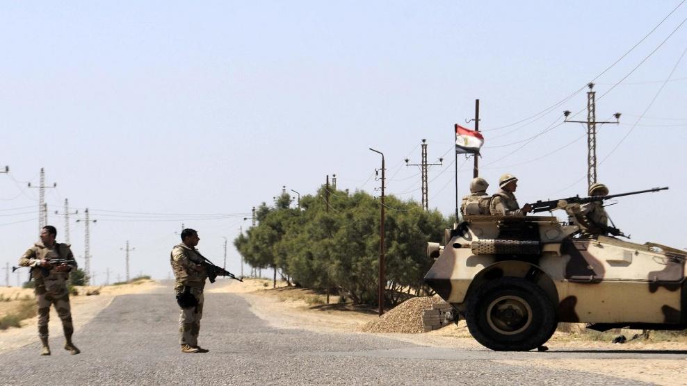 مقتل 4 مجندين مصريين بهجومين في سيناء