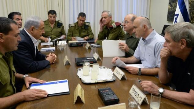 نتنياهو وليبرمان: قريبون من ضربة قاسية لغزة