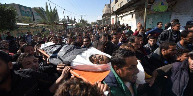 جماهير قطاع غزة يشيعون جثامين شهدائهم السبعة الذين ارتقوا الليلة الماضية