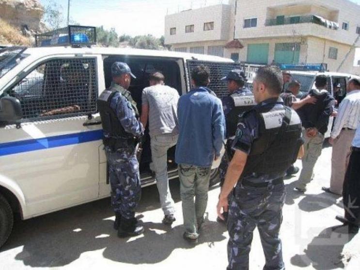مخابرات جنين تلقي القبض على المطلوب الأول والأخطر في المحافظة