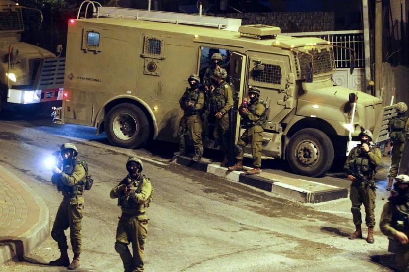  الاحتلال يعتقل مواطنا خلال مواجهات في كفر عقب شمال القدس
