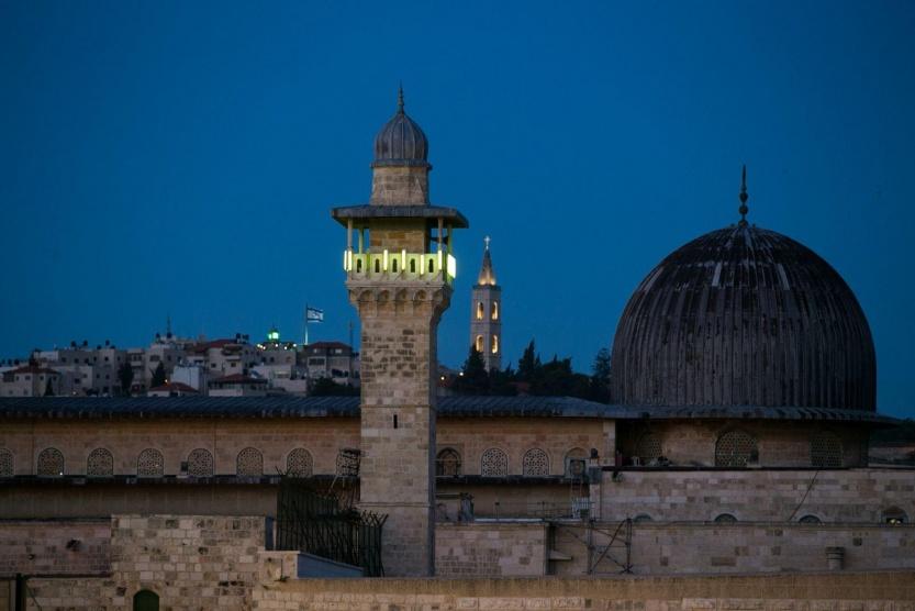رئيس بلدية الاحتلال يخطط لإسكات مآذن القدس