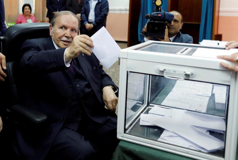  بوتفليقة يحدد 18نيسان القادم موعدًا لانتخابات الرئاسة في الجزائر