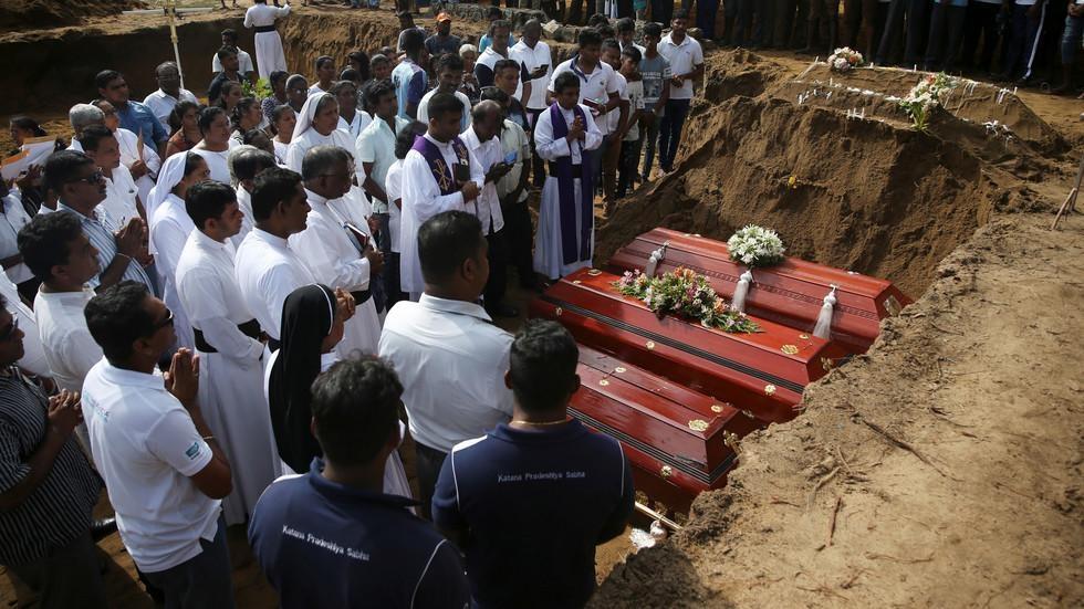 ارتفاع حصيلة قتلى تفجيرات سريلانكا إلى 310 أشخاص