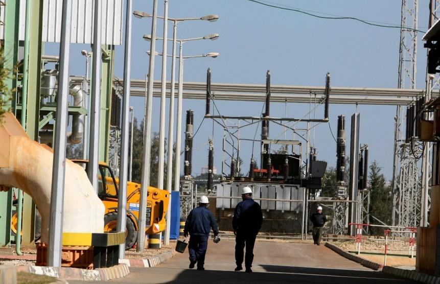 الاحتلال يوقف نقل الوقود لمحطة كهرباء غزة حتى إشعار آخر