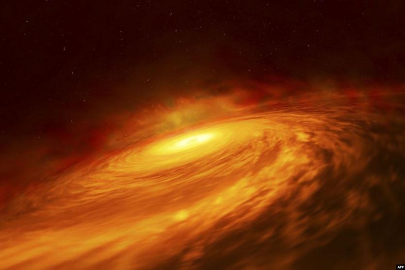 اكتشاف ضوء ساطع من أقرب ثقب أسود إلى الأرض