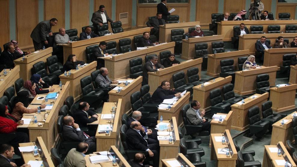 نواب أردنيون ينظمون وقفة الجمعة رفضًا لاقتحامات الأقصى