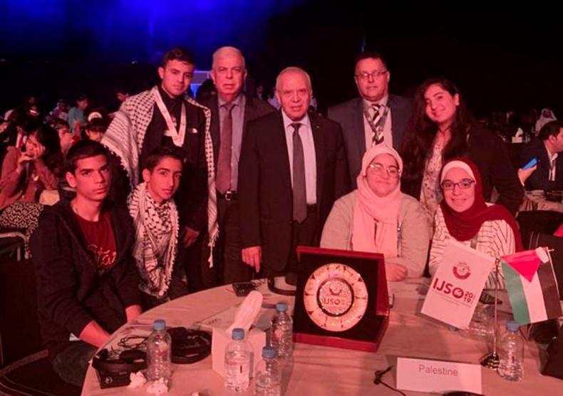 فلسطين تحصل على عضوية دائمة في أولمبياد العلوم العالمي وتحصد عدداً من الجوائز