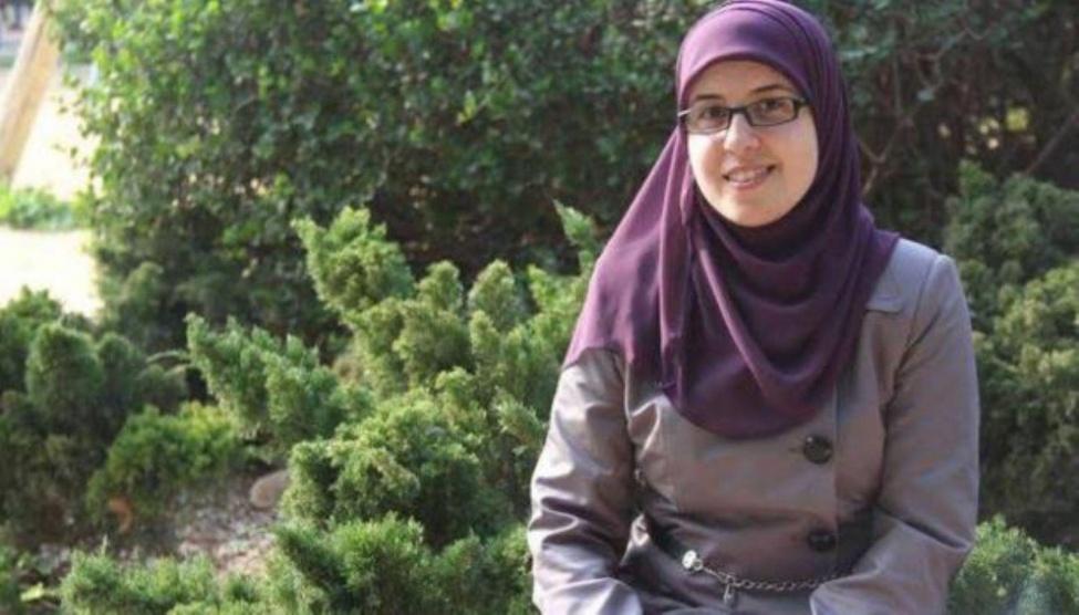 الاحتلال يعتقل الصحفية الطويل إداريا ويمدد اعتقال الطالبة حسن