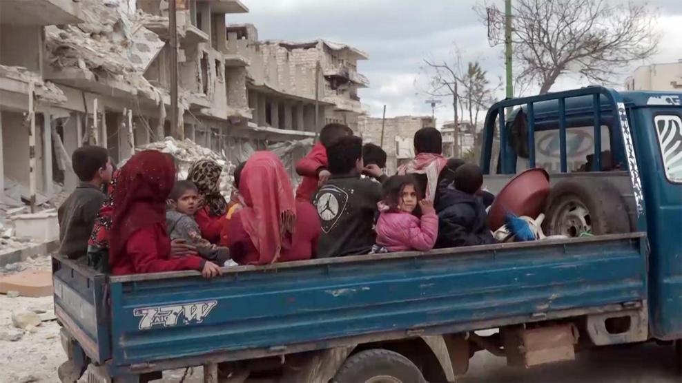 الأمم المتحدة: المعارك في سوريا بلغت مستوى مرعبا وشردت 900 ألف شخص