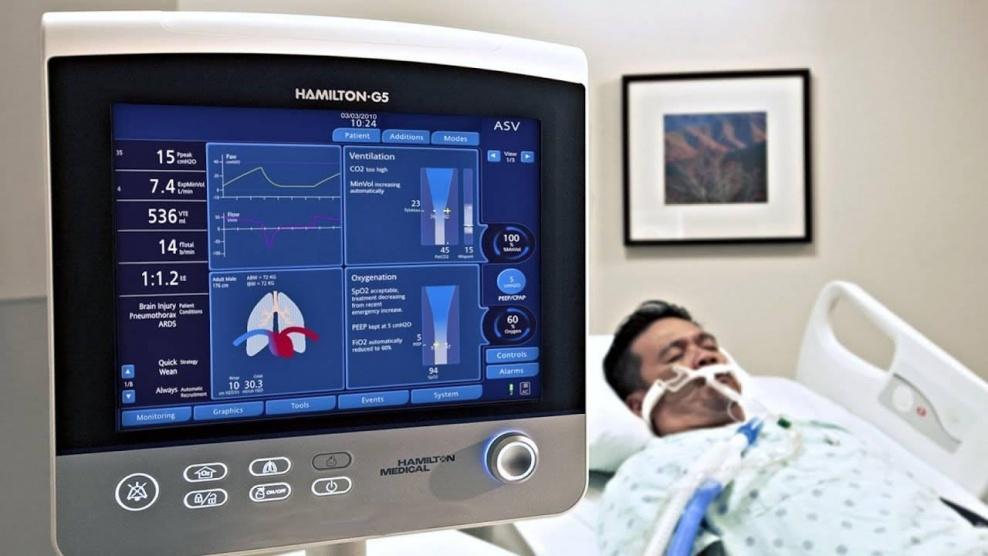 الصين تسابق الزمن لتصنيع أكبر عدد من أجهزة التنفس الاصطناعي