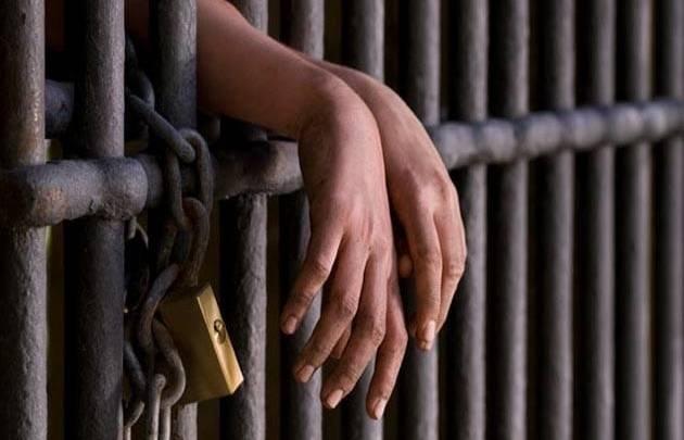 أبو بكر: غالبية الأسرى المعتقلين في سجون الاحتلال من الكادحين