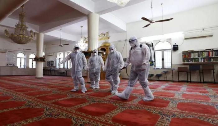 قرار بفتح المساجد لأداء صلاة الجمعة وعيد الفطر بقطاع غزة