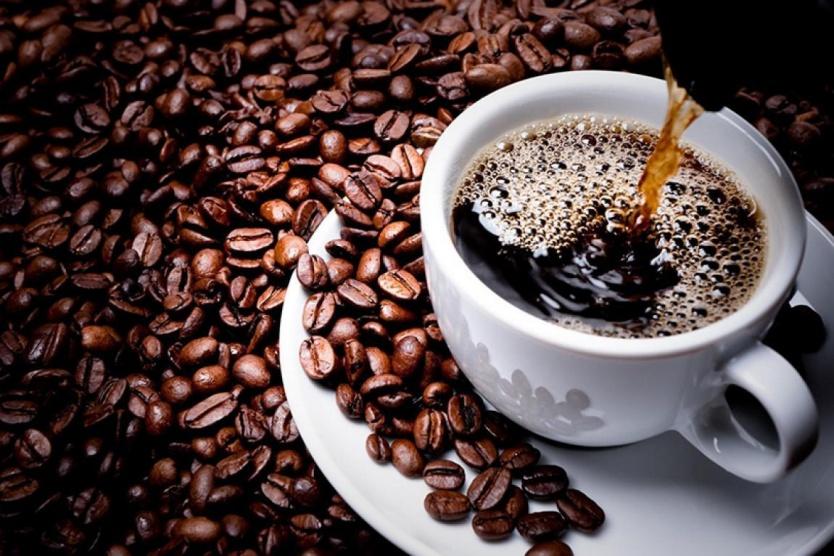 العلماء يكشفون الرابط بين شرب القهوة والوزن