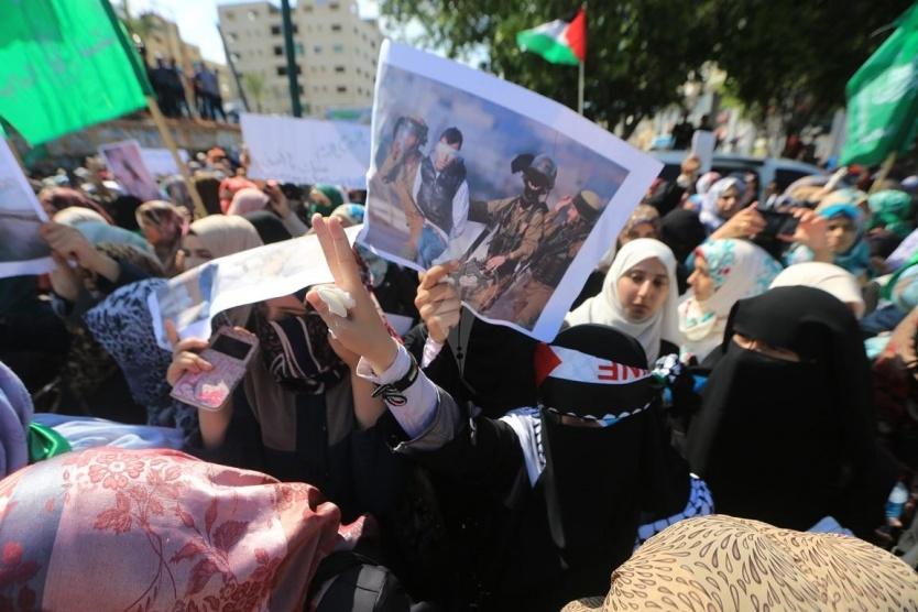  وقفة نسائية بغزة تندد بمشروع الضم الإسرائيلي