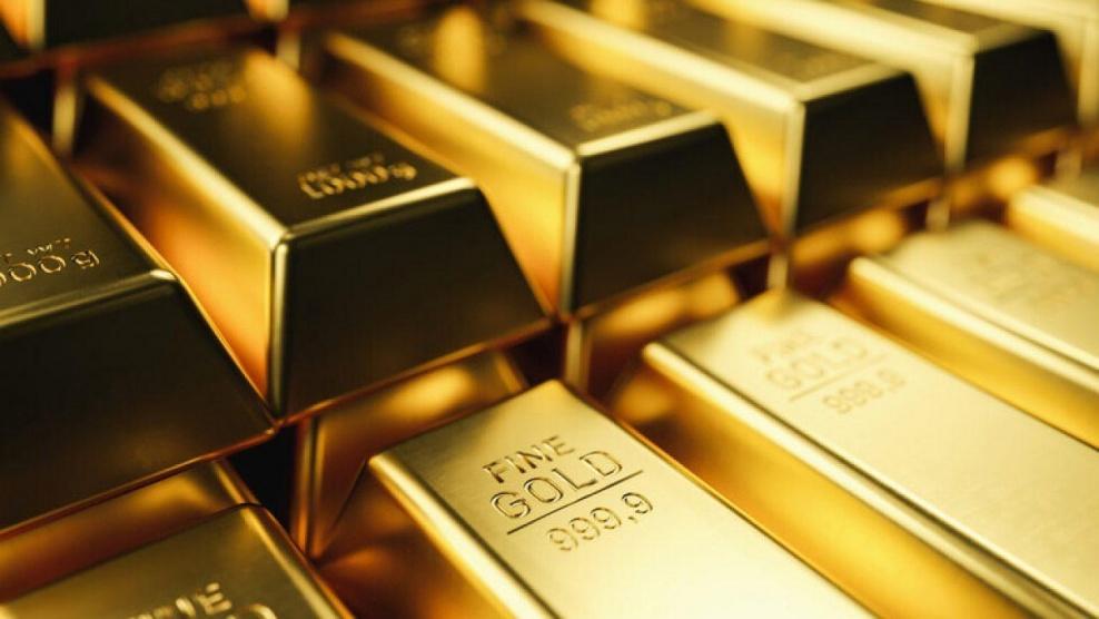 الذهب يقترب من مستوى 2000 دولار للأونصة