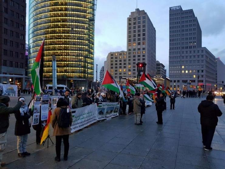 فعاليات احتجاجية في مدن أمريكية ضد توقيع الاتفاق الإماراتي الإسرائيلي
