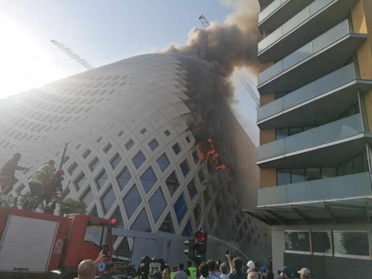اندلاع حريق جديد بالحي التجاري في بيروت