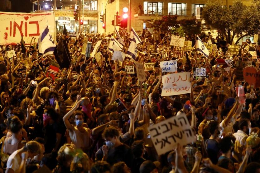 آلاف الإسرائيليين يتظاهرون للمطالبة برحيل نتنياهو