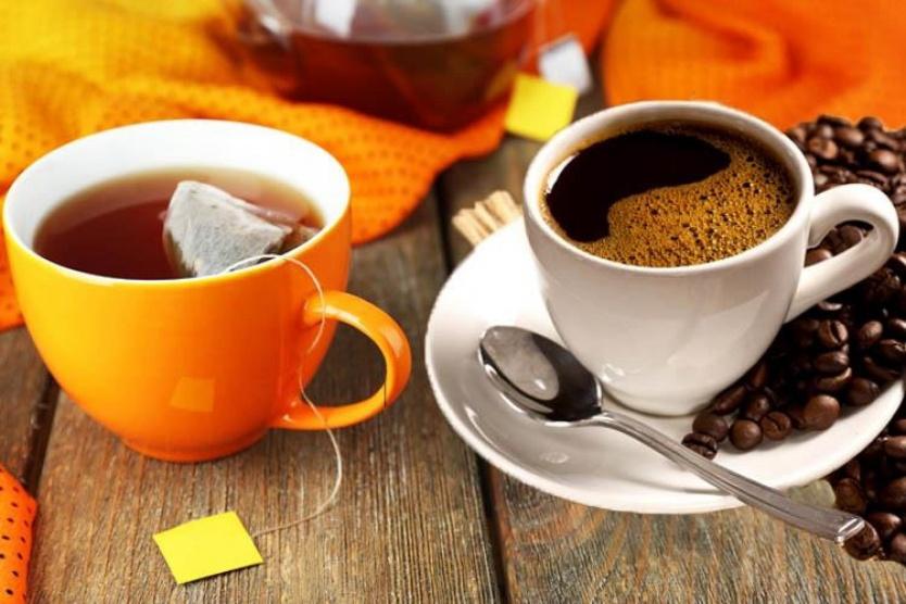 الشاي والقهوة.. أيهما أفضل لصحة الإنسان؟