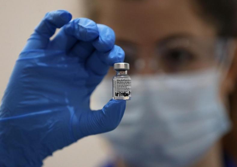 رسميا إسرائيل تبدأ التلقيح ضد فيروس كورونا في 20 ديسمبر الجاري