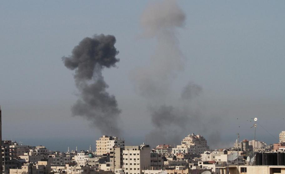  جيش الاحتلال: نفذنا 300 هجوم بغزة في 2020