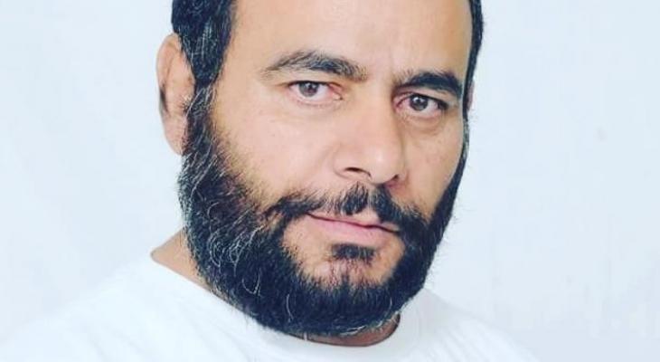 الاسير ابو فنونة يُعلق اضرابه عن الطعام