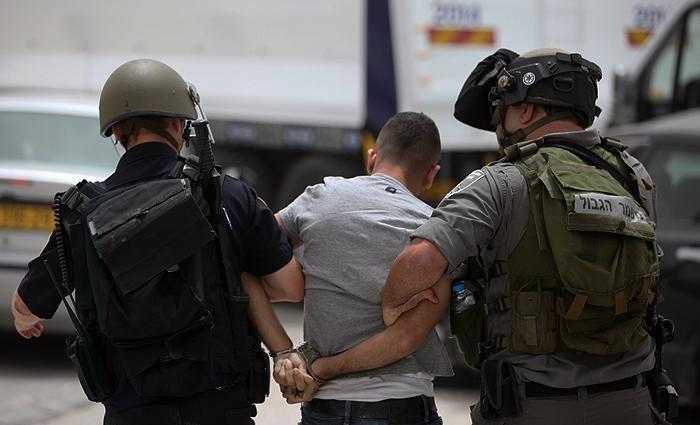  الاحتلال يعتقل فلسطينيين من طولكرم وبيت لحم