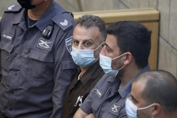  إدارة السجون تماطل بإجراء خزعة للمعتقل يعقوب قادري