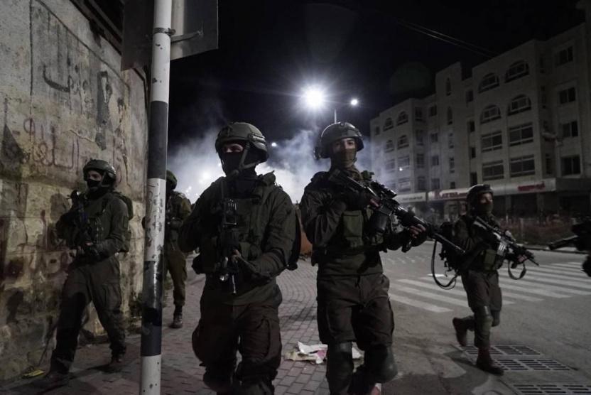  الاحتلال يشن حملة اعتقالات في القدس والضفة الغربية