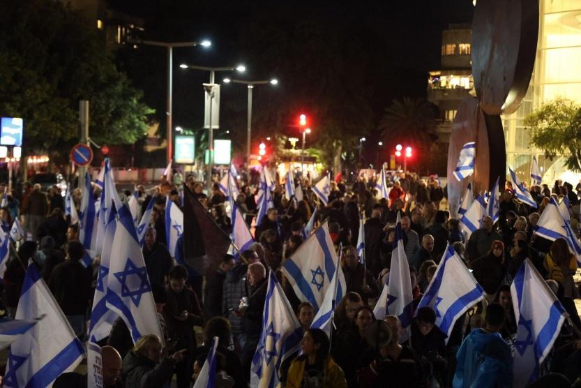 استطلاع: أكثرية الإسرائيليين يرون أن الحرب الأهلية 