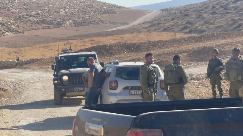  اعتقال 5 فلسطينيين جنوب الخليل