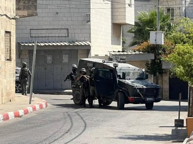 قوات الاحتلال تقتحم بلدة طمون جنوب طوباس