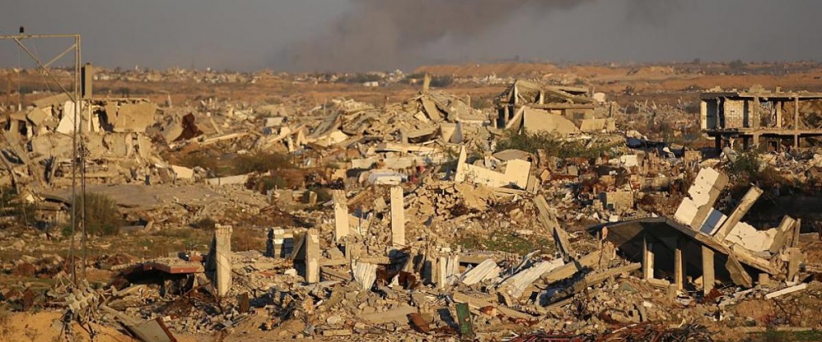 انهيارات منازل ووفيات تتزامن مع غارات جوية وعمليات نسف بقطاع غزة
