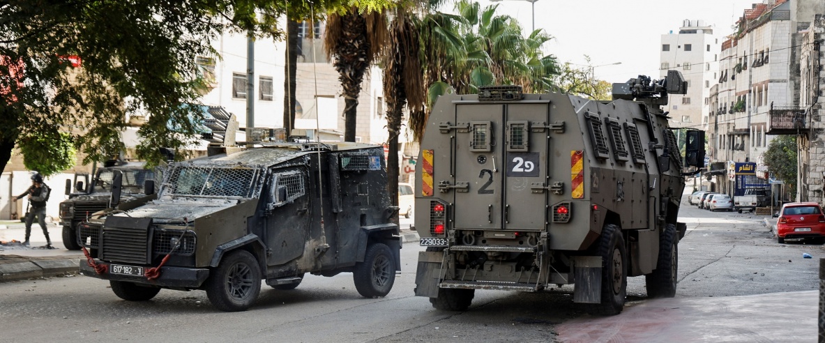 قوات الاحتلال تقتحم مدينة قلقيلية وتداهم عددا من المنازل