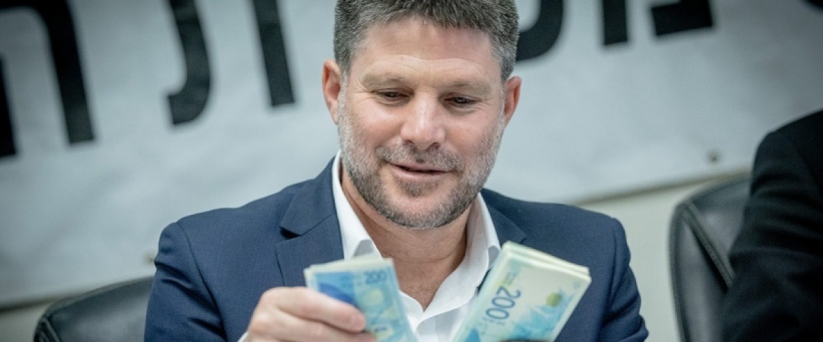 سموتريتش يعلن: لن يتم تحويل أموال المقاصة للسلطة هذا الشهر أيضا