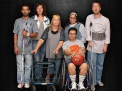 مسرح الحارة وبالشراكة مع مسرح أوغنبلينكس يطلقان مسرحية بعنوان 