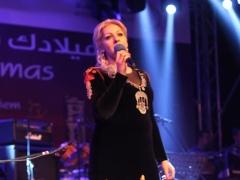 هكذا أضاءت بيت لحم شجرة الميلاد