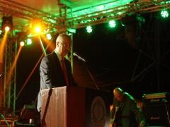 هكذا أضاءت بيت لحم شجرة الميلاد