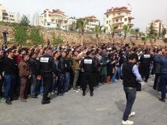 بالصور : المئات يتوجهون للمشاركة في تجارب الأداء لـ Arab Idol في رام الله