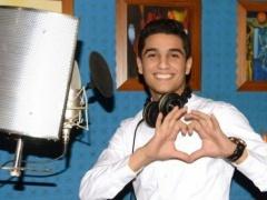 بالصور: محمد عساف يسجل اغنية جديدة من كلمات الشاعر نزار فرنسيس