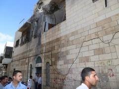 سقوط صاروخ اطلق من غزة على منزل فلسطيني بالخطأ ببيت ساحور 